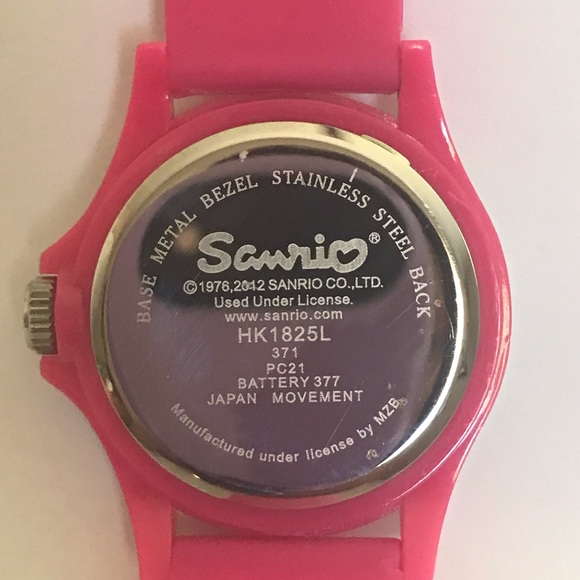 Large Hello Kitty Watch - Picture 5 of 7